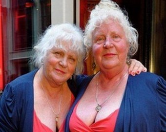 Старейшие проститутки Амстердама решились уйти на пенсию