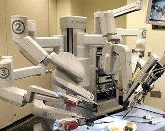 Робот-хирург начал убивать пациентов