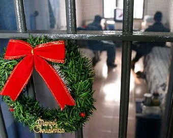 Суд обязал американку проводить Рождество в тюрьме