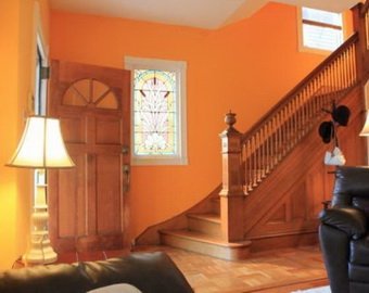 В США продают дом, "слегка населенный призраками"