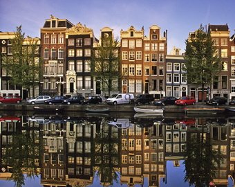 Пьяный заснул в пригороде Лондона, а проснулся в Амстердаме