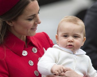 Сын принца Уильяма и Кейт Миддлтон довел девочку до слез