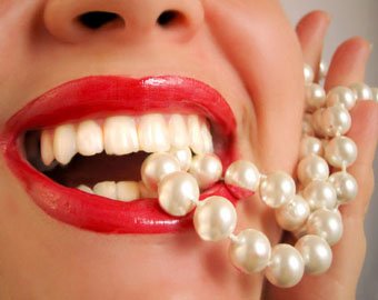 Стоматологи из Дубая создали «самую дорогую улыбку в мире»