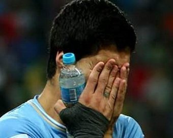 Футболиста дисквалифицировали на 50 лет