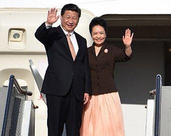 Видеоролик о любви главы КНР и его жены стал интернет-хитом