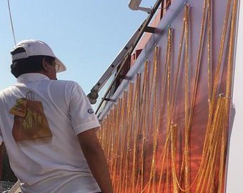 В Дубае изготовлена самая длинная в мире золотая цепочка