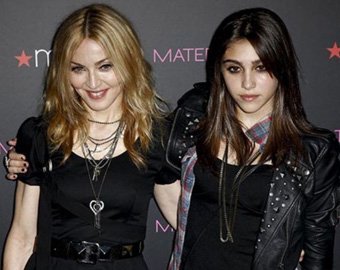 19-летняя дочь Мадонны стала моделью