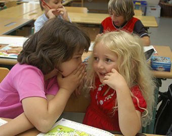 Домашнее задание сделало учительницу звездой интернета