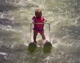 6-месячная девочка из США побила мировой рекорд по водным лыжам