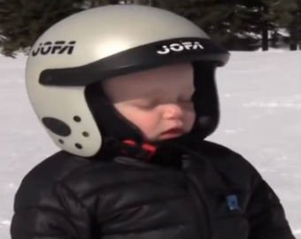 Малыш-лыжник набирает популярность в сети