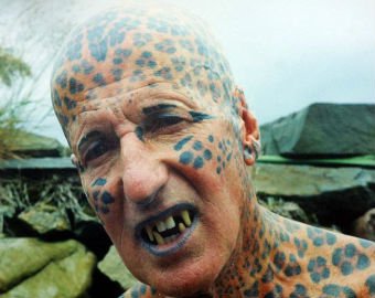 Умер самый татуированный в мире пенсионер