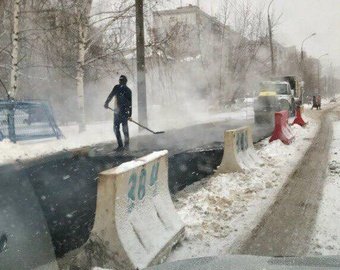В Нижнем Новгороде заасфальтировали снег