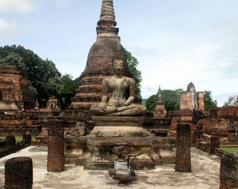 Турист вернул украденные кирпичи в храм "чтобы  обрести покой"