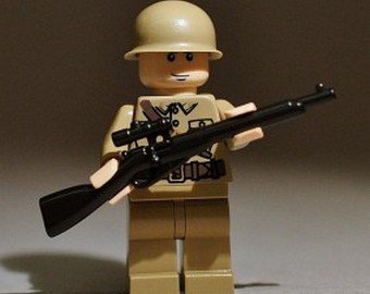 Школьник собрал из Lego винтовку и его обвинили в терроризме