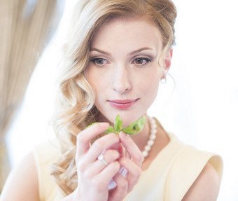 Светлана Иванова после вторых родов стала еще стройнее, чем в юности