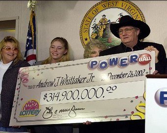 Американец выиграл в лотерею 314 млн долларов и потерял все самое дорогое