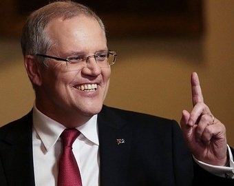 Премьер-министр Австралии рассмешил интернет-пользователей двумя «левыми ногами»