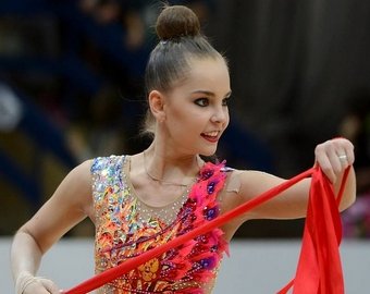 В Чехии российских спортсменок наградили под гимн СССР
