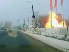 Опубликовано видео взрыва на заправке в Уфе
