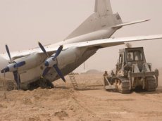 Момент падения Ан-12 в Южном Судане сняли на видео