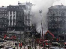 В бельгийском городе Льеж взрывом газа разрушен 5-этажный жилой дом