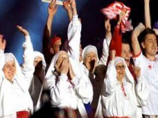 Польские бабушки спели фан-гимн Евро-2012