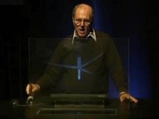 Компьютер будущего с прозрачным монитором