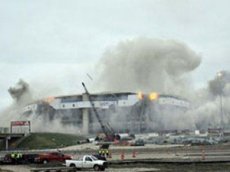 Саперы за секунды снесли главный стадион Техаса