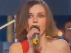 Момент взрыва колеса у КамАЗа в Твери попал на видео