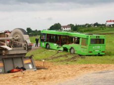 Страшная авария под Минском: 10 человек госпитализированы