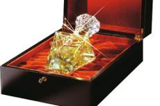 В Лондоне представлены самые дорогие духи стоимостью 230 тысяч долларов