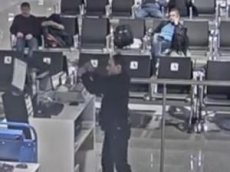 Опоздавший пассажир устроил погром в аэропорту