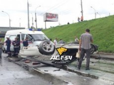 В Сеть попало видео пролета Porsche Cayman S в Новосибирске
