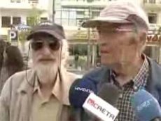 Пожилой мужчина прервал репортаж … лаем!