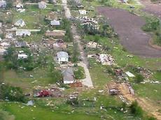 Торнадо убил двух человек на Среднем Западе США