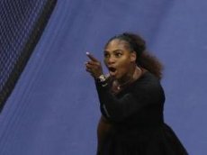 У Серены Уильямс случилась истерика на корте