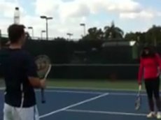 Серена Уильямс попыталась повторить трюк Федерера