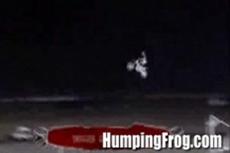 Байкер установил новый рекорд в прыжках на мотоцикле