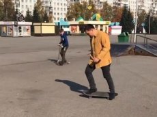 Мэр Новокузнецка упал со скейтборда