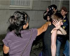 Лили Аллен подралась с незнакомкой около ночного клуба