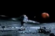 Тайгер Вудс сыграл в космический гольф