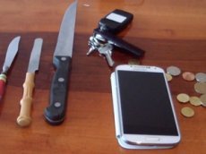Проверка на прочность дисплея Samsung Galaxy S4