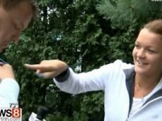 Теннисные болельщики оценили … убийство пчелы!