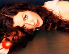 Аланис Мориссетт выпустила новую пластинку