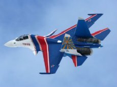 Полет «Русских витязей» на сверхманевренных Су-30СМ