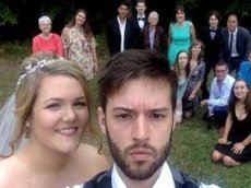 Канадец сделал ролик из 2,5 тысяч селфи к своей свадьбе