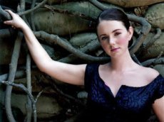 Первая сольная фотосессия бывшей участницы группы t A.T.u