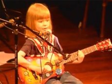 Пятилетний блюзмен спел о тюрьме