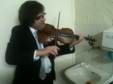 Концерт для скрипки и … водопроводного крана!