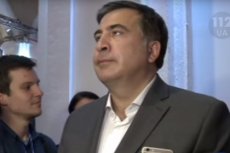 Михаил Саакашвили прервал общение с журналистами, услышав гимн Украины